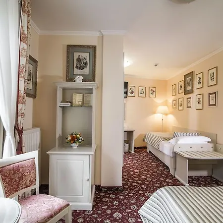 Grande Madonna Hotel 4*