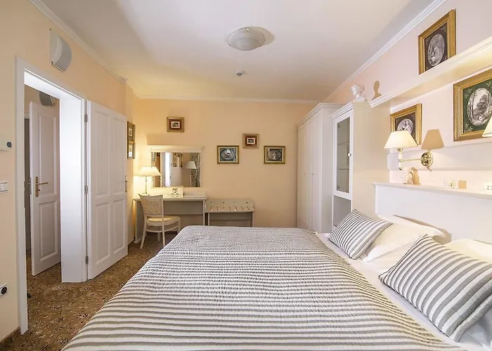 Grande Madonna Hotel 4*